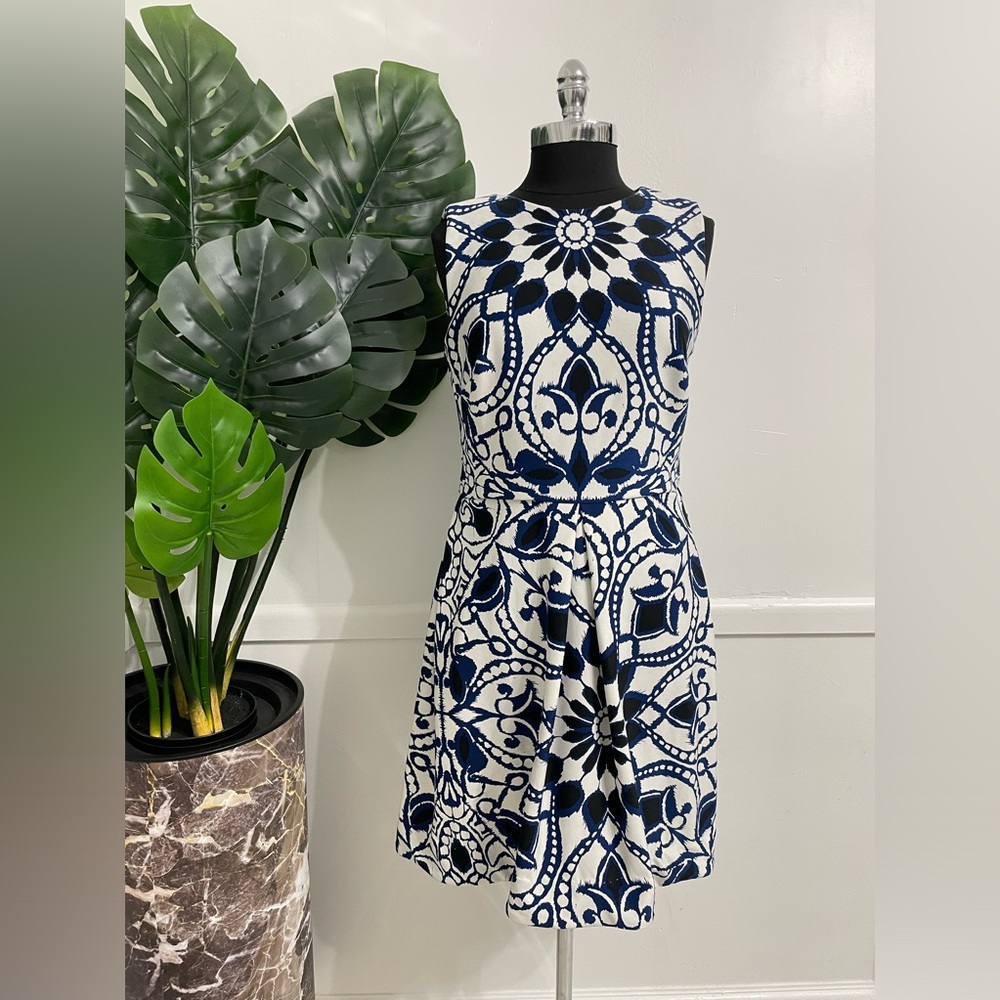 Taylor Dress